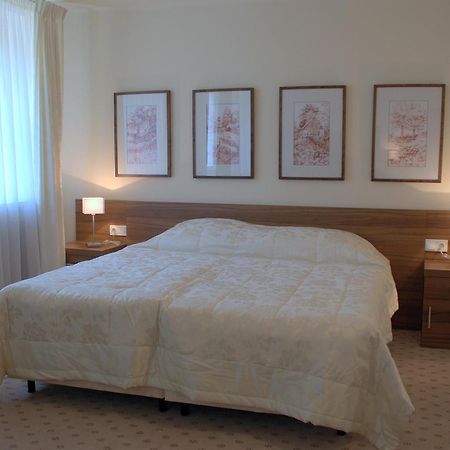 Nałęczów Hotel Termy Palacowe מראה חיצוני תמונה