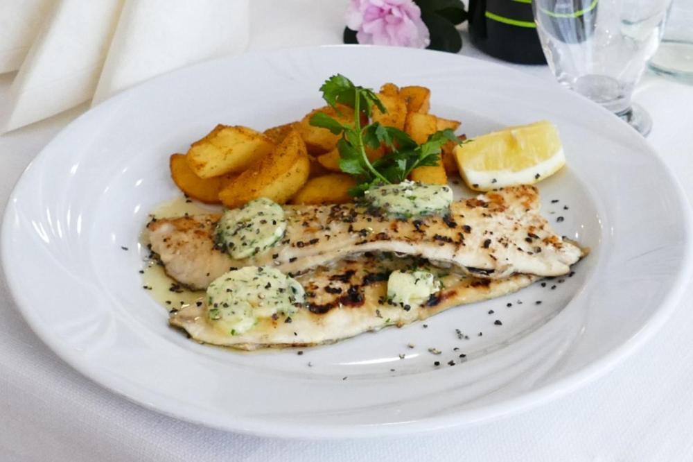 Nałęczów Hotel Termy Palacowe מראה חיצוני תמונה