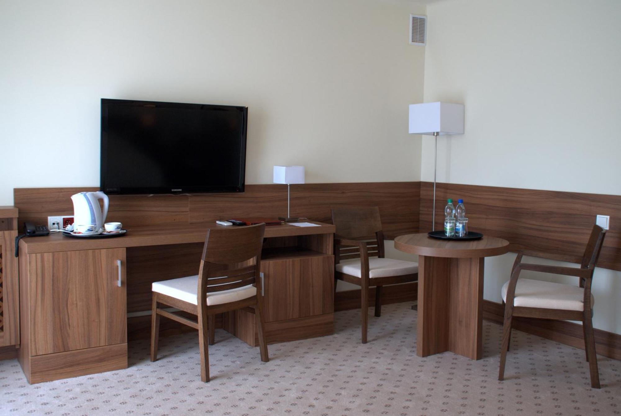 Nałęczów Hotel Termy Palacowe מראה חיצוני תמונה